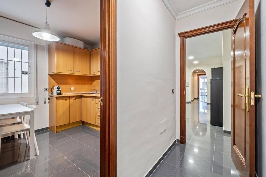 Piso En Atarazanas Appartement Málaga